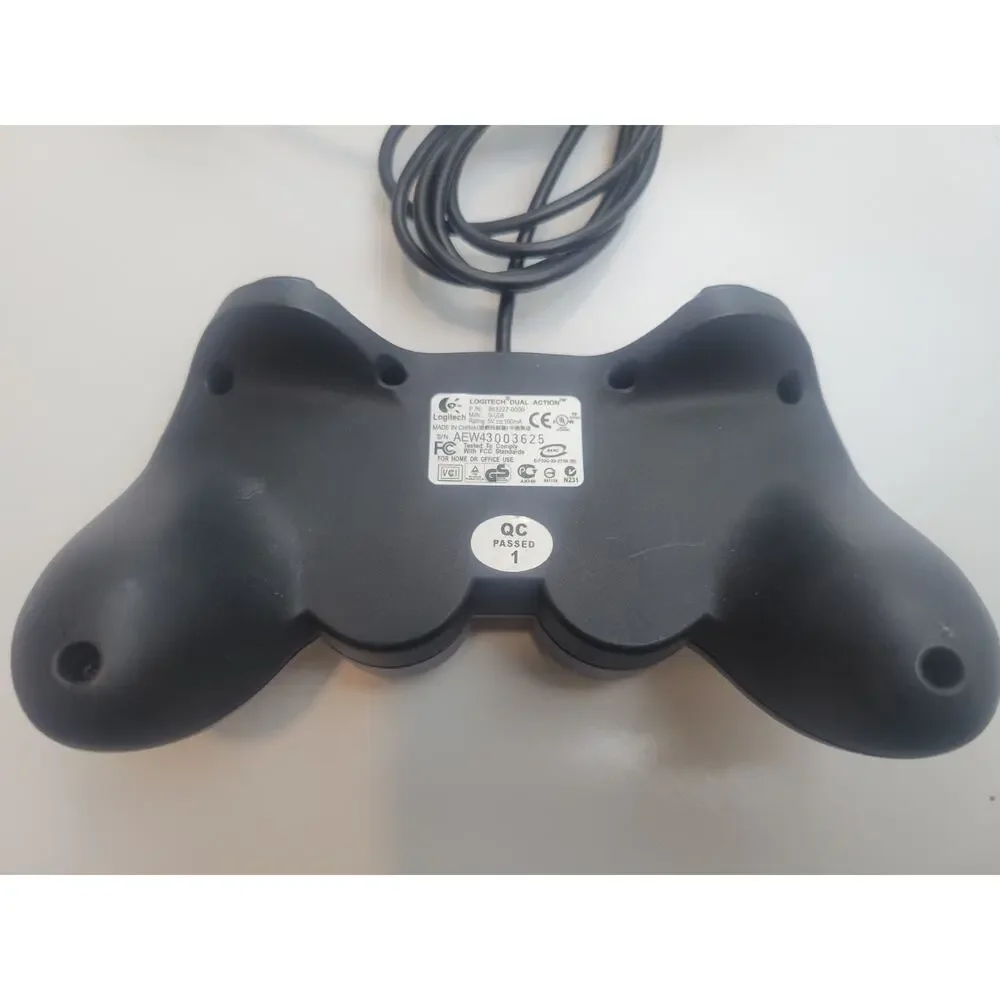 Logitech Game Controller G-UD8 Dual Action Wired USB Blue Tested